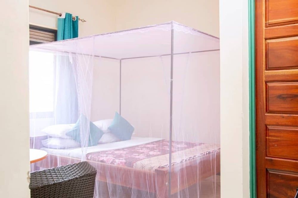 Jojo's Palace Annex Deluxe Double Room 23