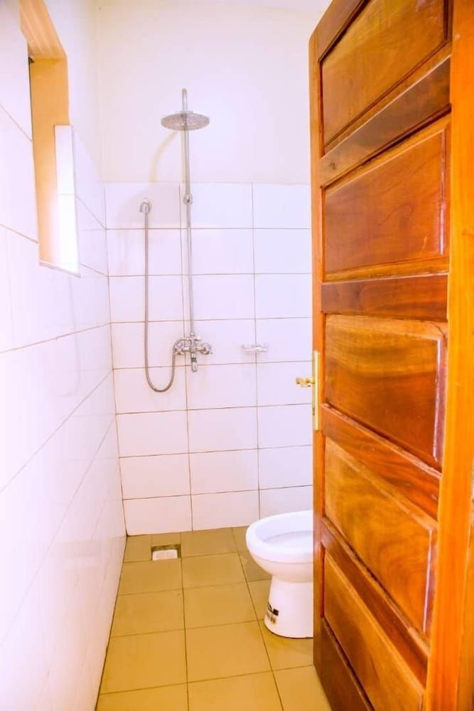 Jojo's Palace Annex Deluxe Double Room 15