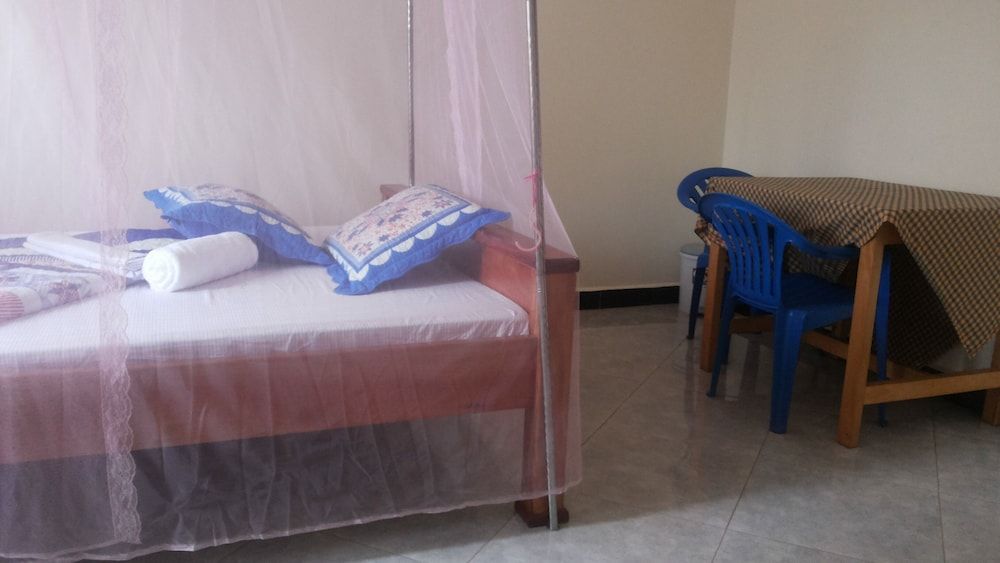 Jojo's Palace Annex Deluxe Double Room 19