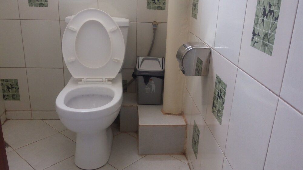 Heldan Inn Deluxe Single Room 12