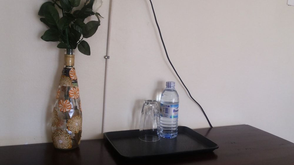 Heldan Inn Deluxe Single Room 7