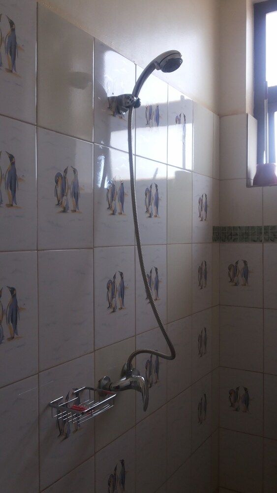 Heldan Inn Deluxe Single Room 15