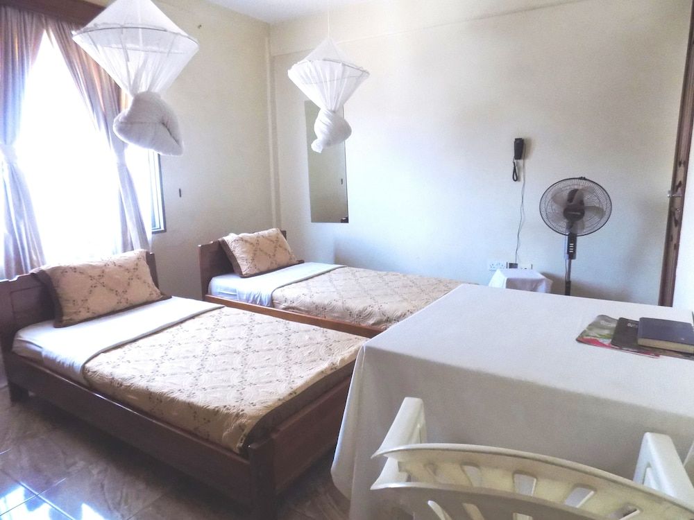 LandMark Hotel Deluxe Twin Room, 2 Twin Beds