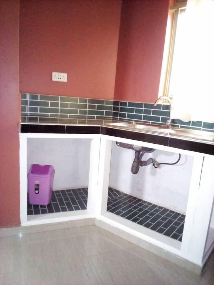 Lite Cottages Executive Studio 5