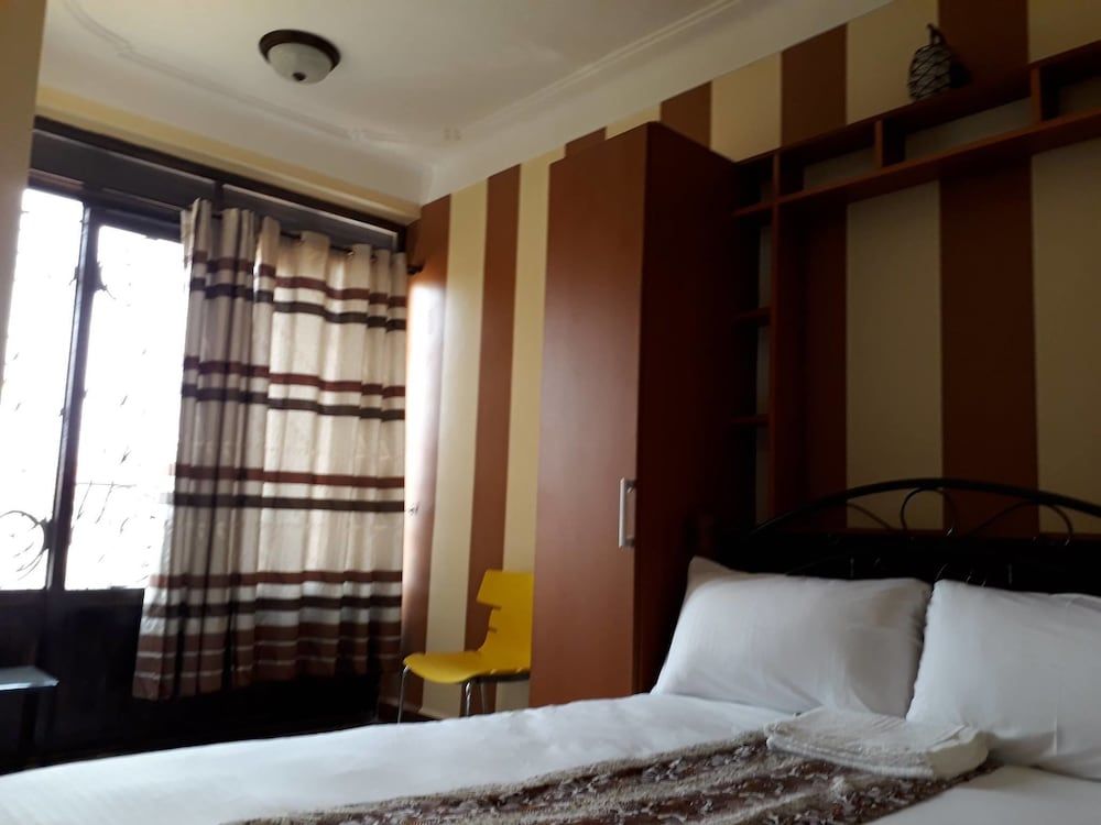 Egret Pilgrims Inn Deluxe Double Room 2