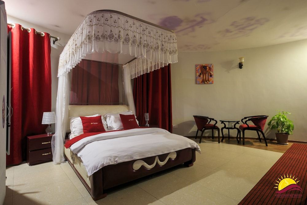 Honeymoon Double Room, 1 Queen Bed, Lake View