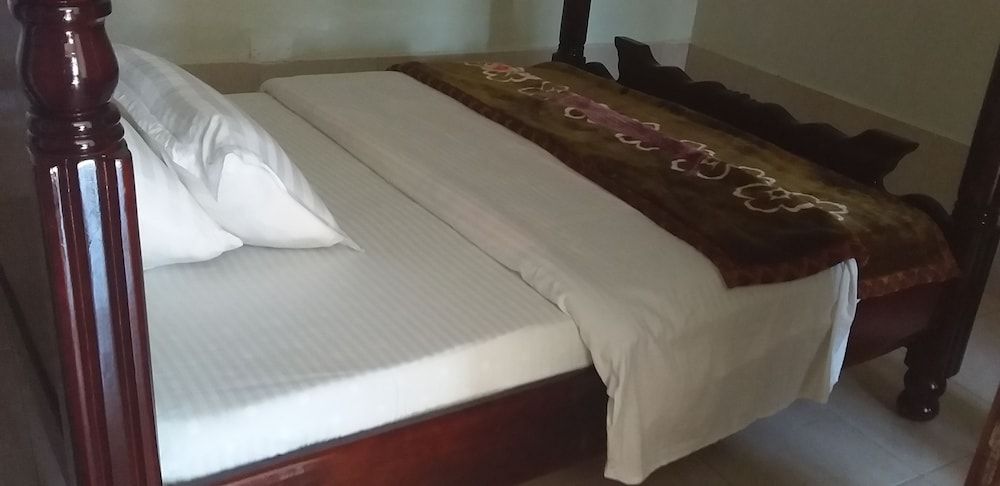 Mango Cottages & Recreation Center Deluxe Room 6