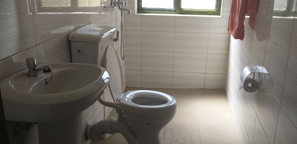 Mango Cottages & Recreation Center Deluxe Room 14