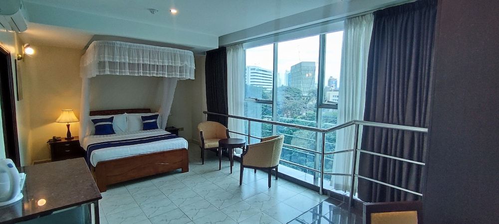 Koki Hotel Deluxe Room with City view 17