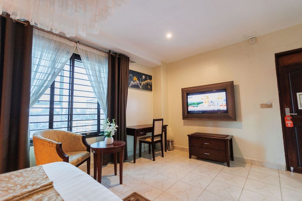 Koki Hotel Standard room with windows 24