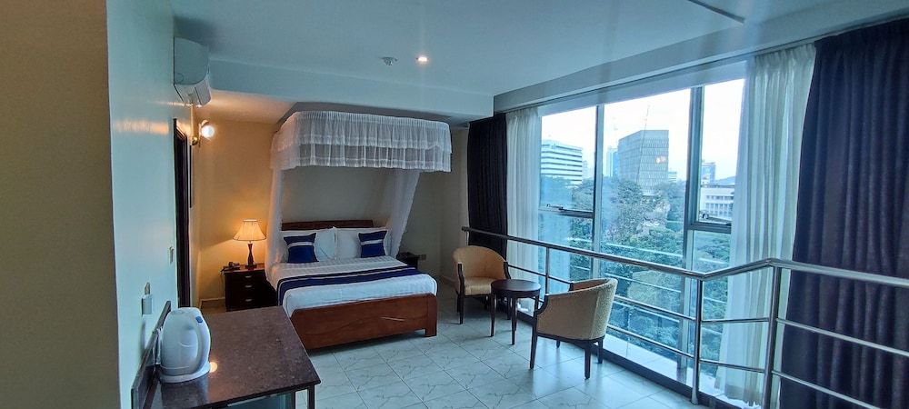 Koki Hotel Deluxe Room with City view 18