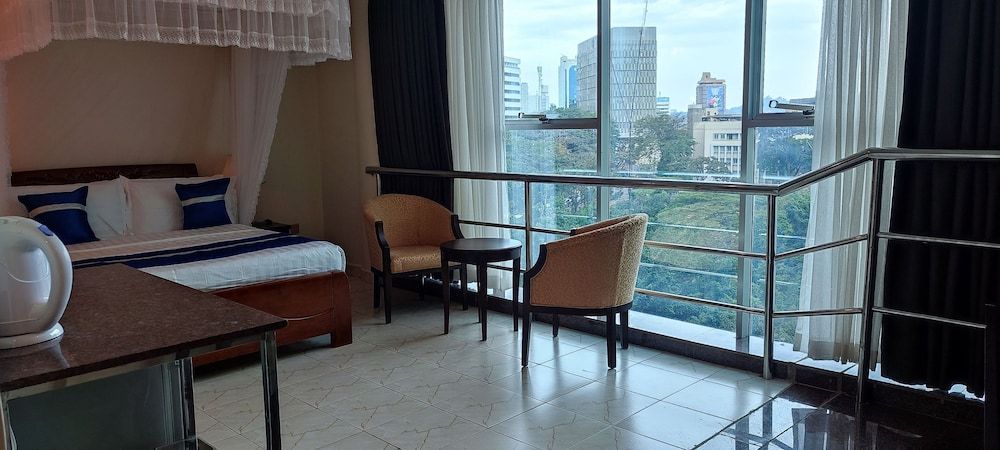 Koki Hotel Deluxe Room with City view 31