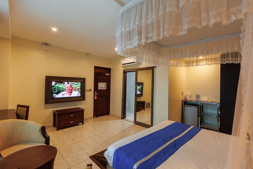 Koki Hotel Standard room with windows 25