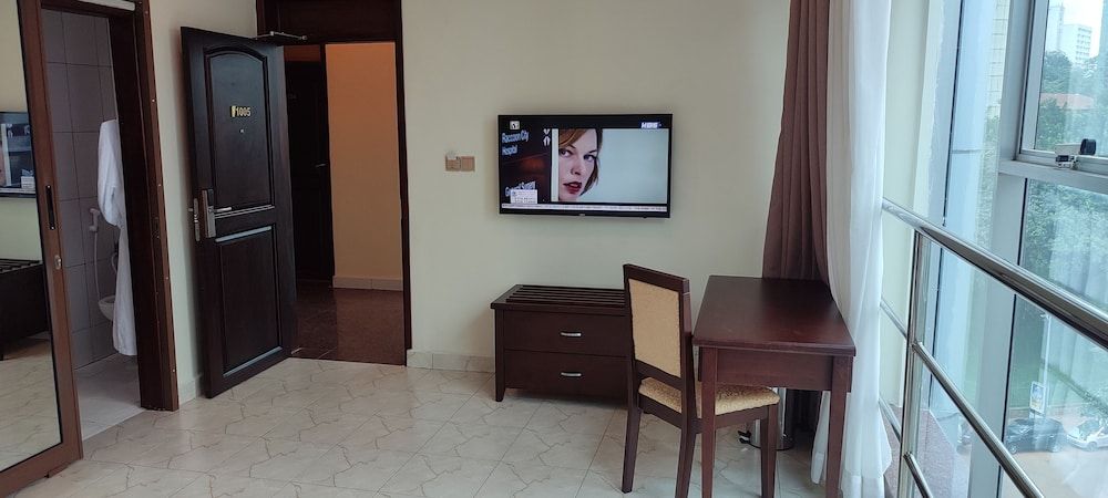 Koki Hotel Deluxe Room with City view 22