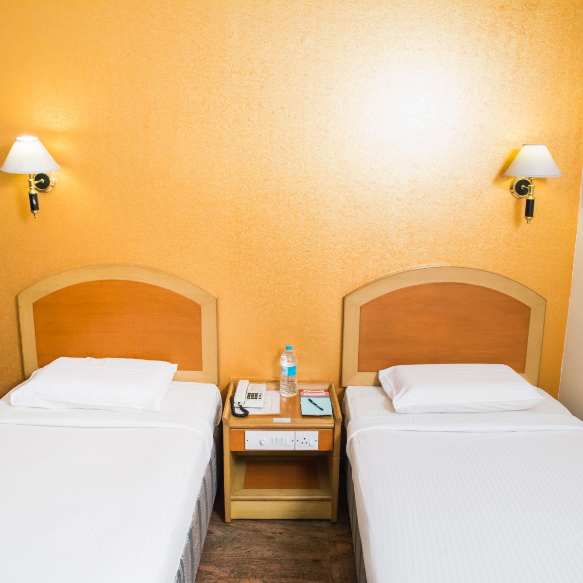 Kamat Lingapur Hotel Classic Room 2