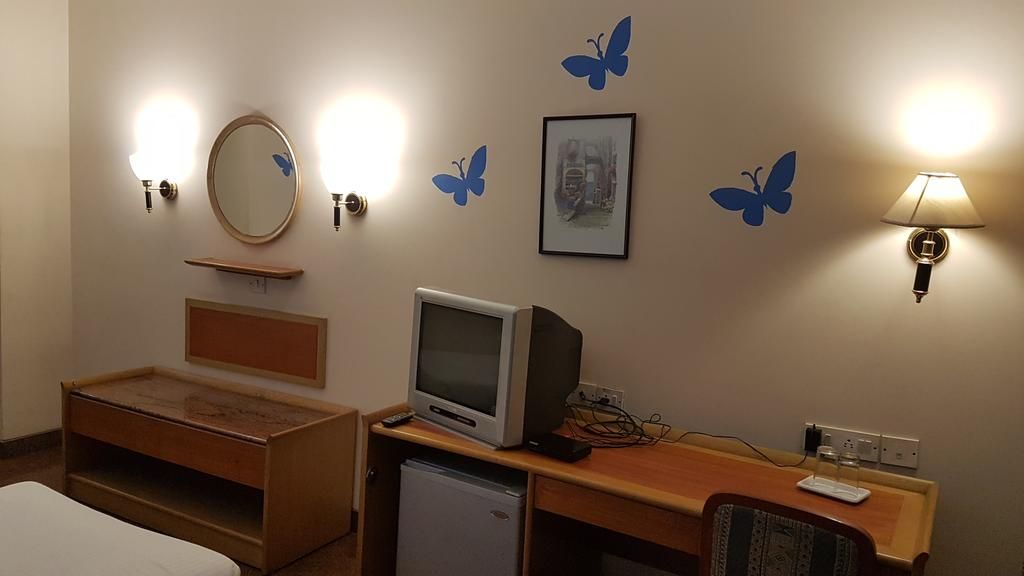 Kamat Lingapur Hotel Standard Room