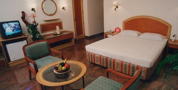 Kamat Lingapur Hotel Executive Room 2