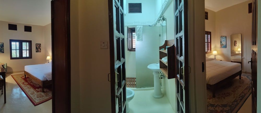 Yushili Hotel & Restaurant Family Room 8