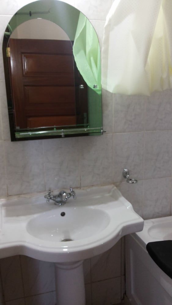 Galaxy Apartments Family Apartment 19