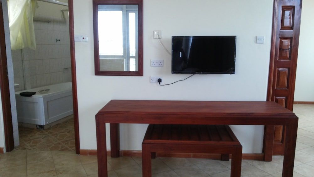 Galaxy Apartments Family Apartment 7