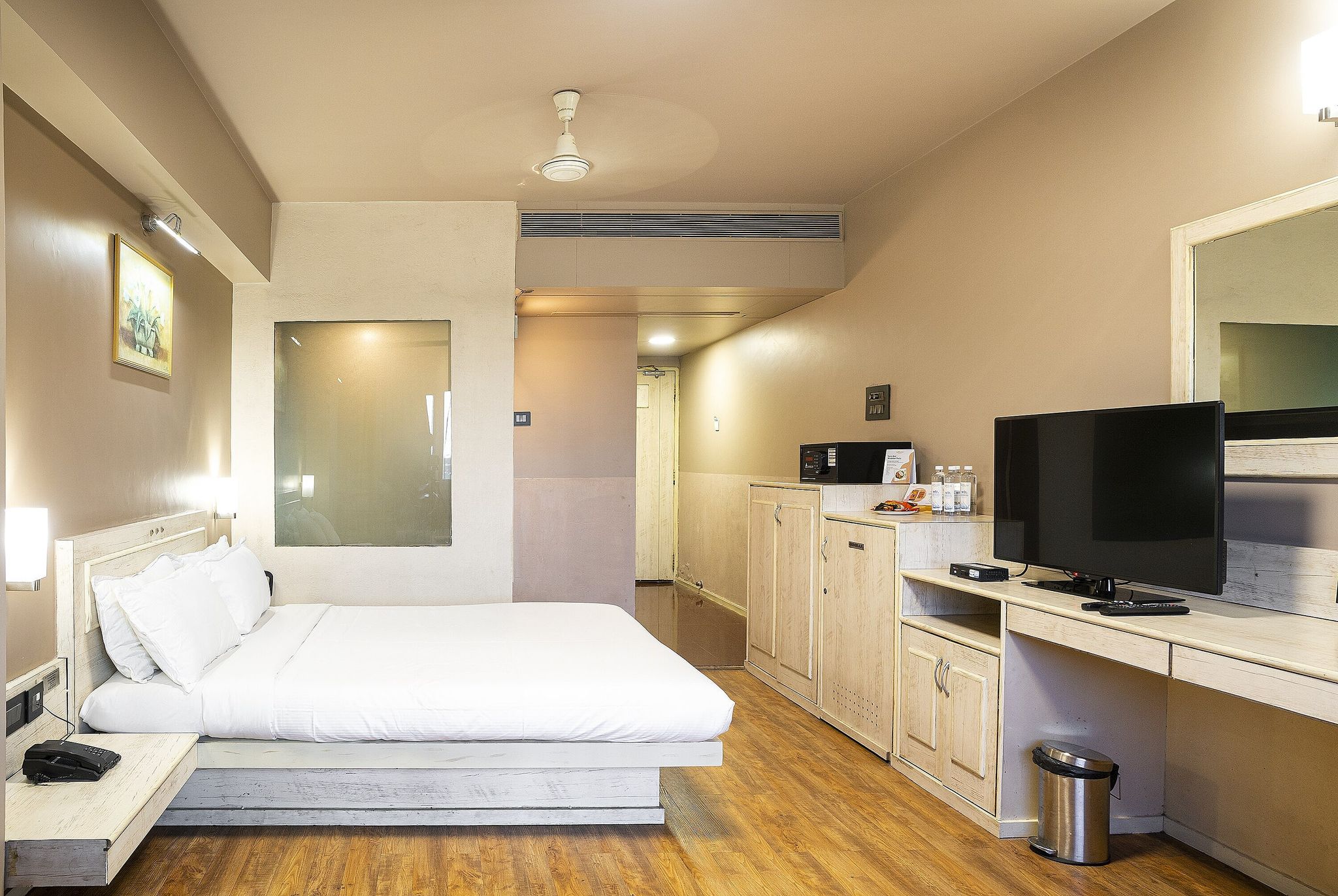 Club Deluxe Twin Room