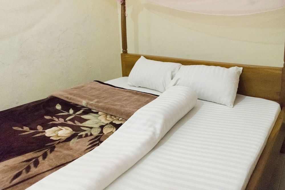 Kaanos Hope Complex Inn Deluxe Double Room 5