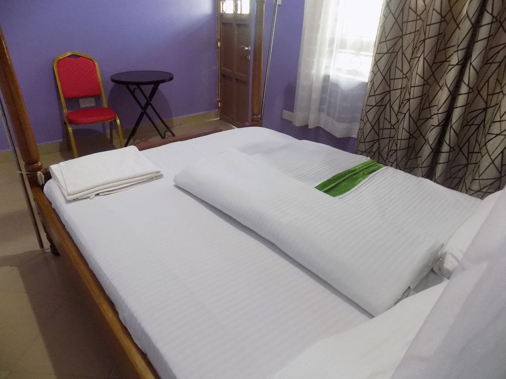 Rates Motel Double Room 4