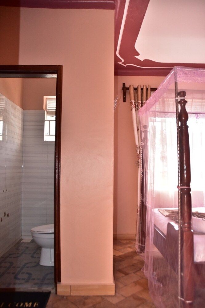 Wamala Resort Hotel Single Room 7