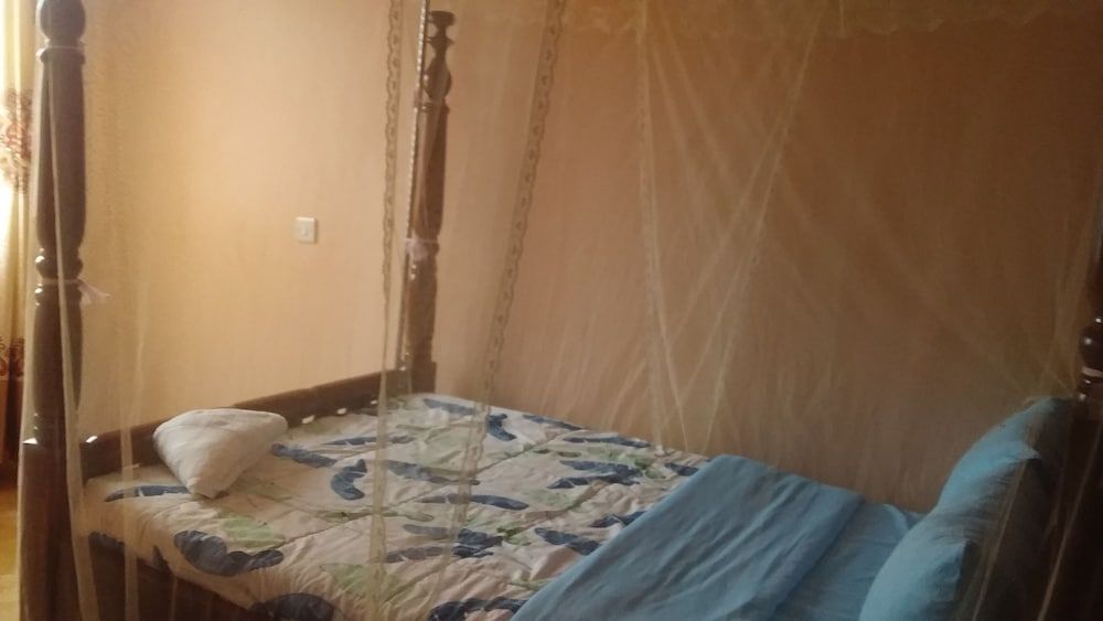 Wamala Resort Hotel Single Room 4