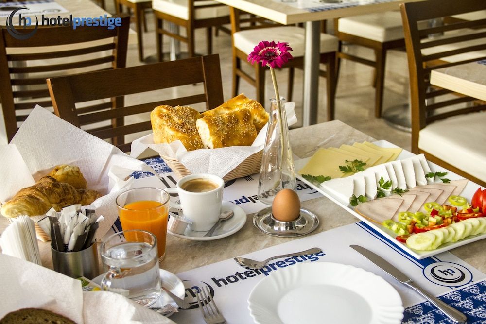 undefined Hotel Prestige 4