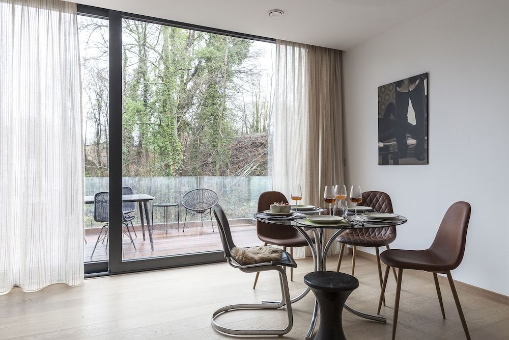 undefined Unit 2 - Modern Smart Home Duplex With Free Parking 4