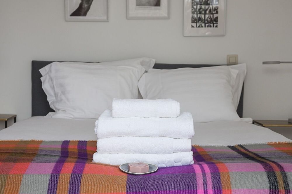 undefined Unit 1 - Stylish Smart Home with Private Parking 4