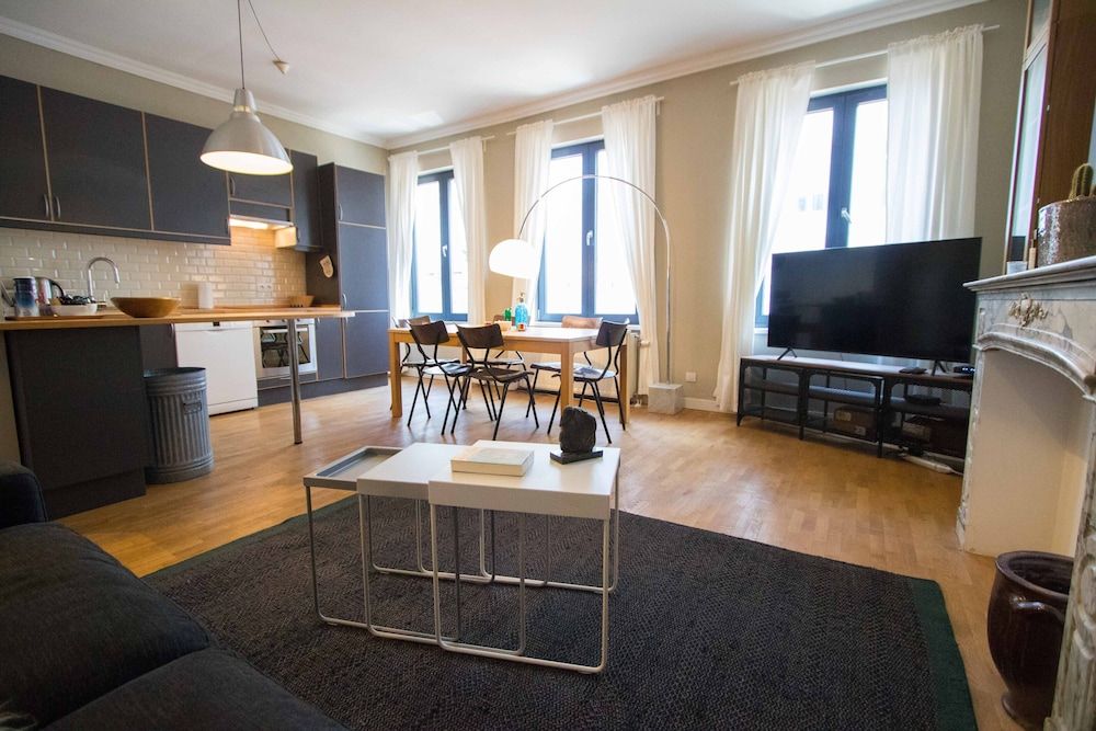 Charming Triplex Near Avenue Louise Apartment (2 Bedrooms) 22