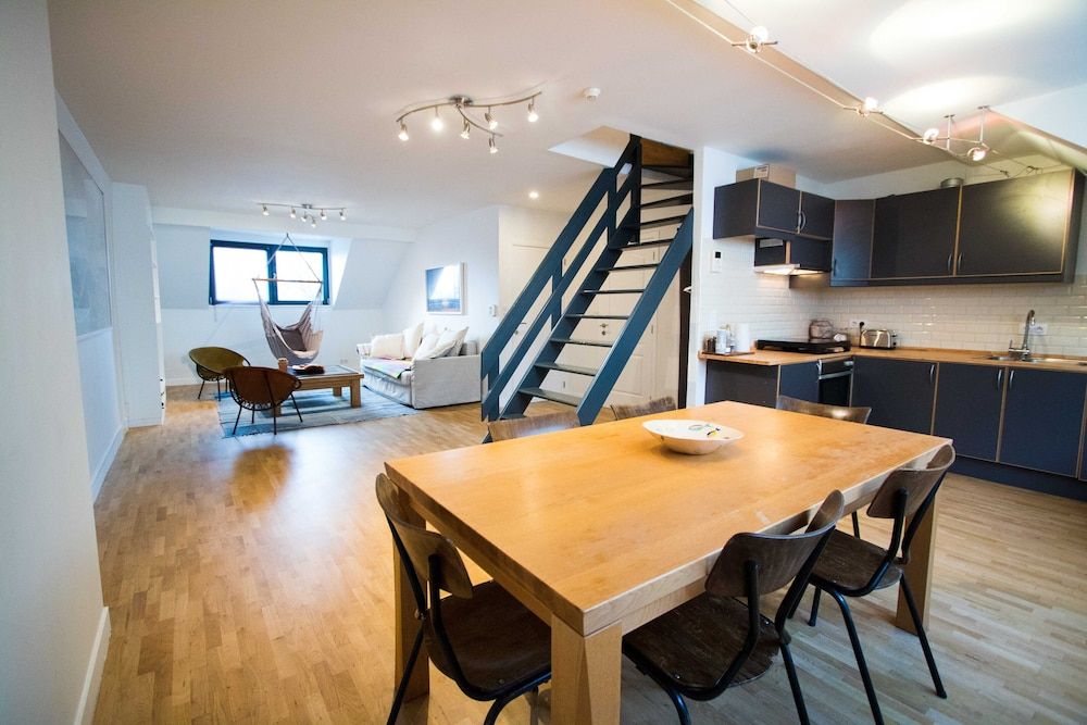 Charming Triplex Near Avenue Louise Apartment (2 Bedrooms) 23