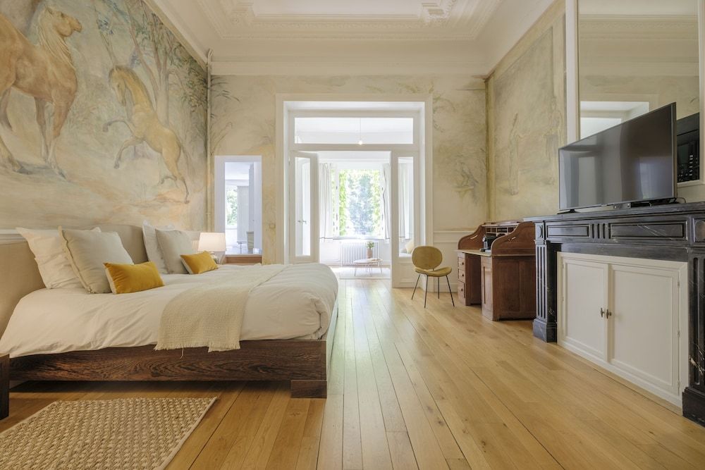 undefined The Good House 9