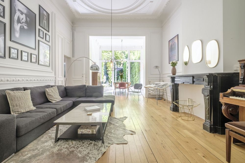 undefined The Good House 2