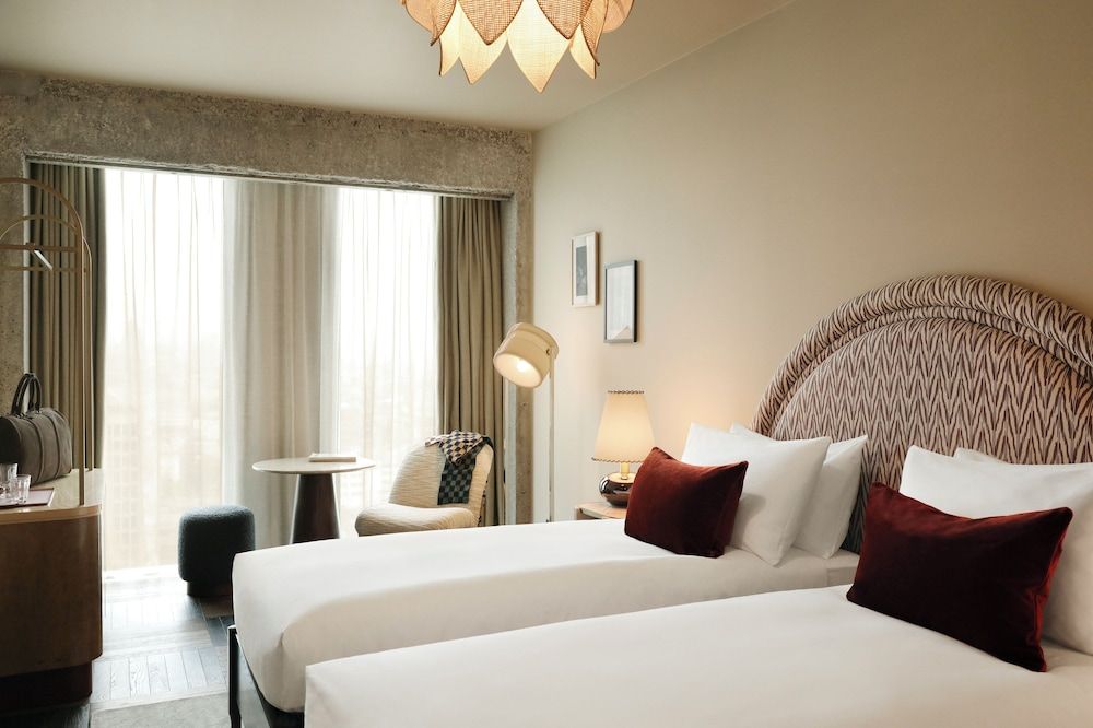 undefined The Hoxton Brussels 8