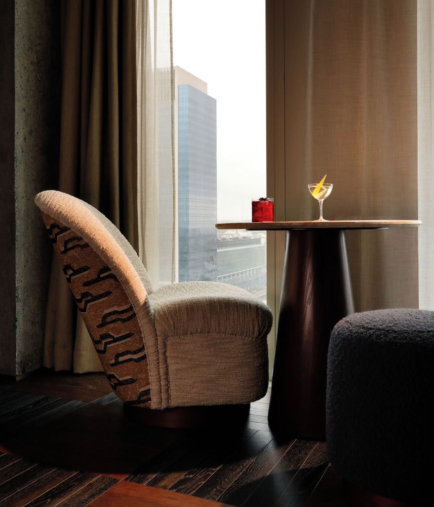 The Hoxton Brussels Cosy - Skyline View 5