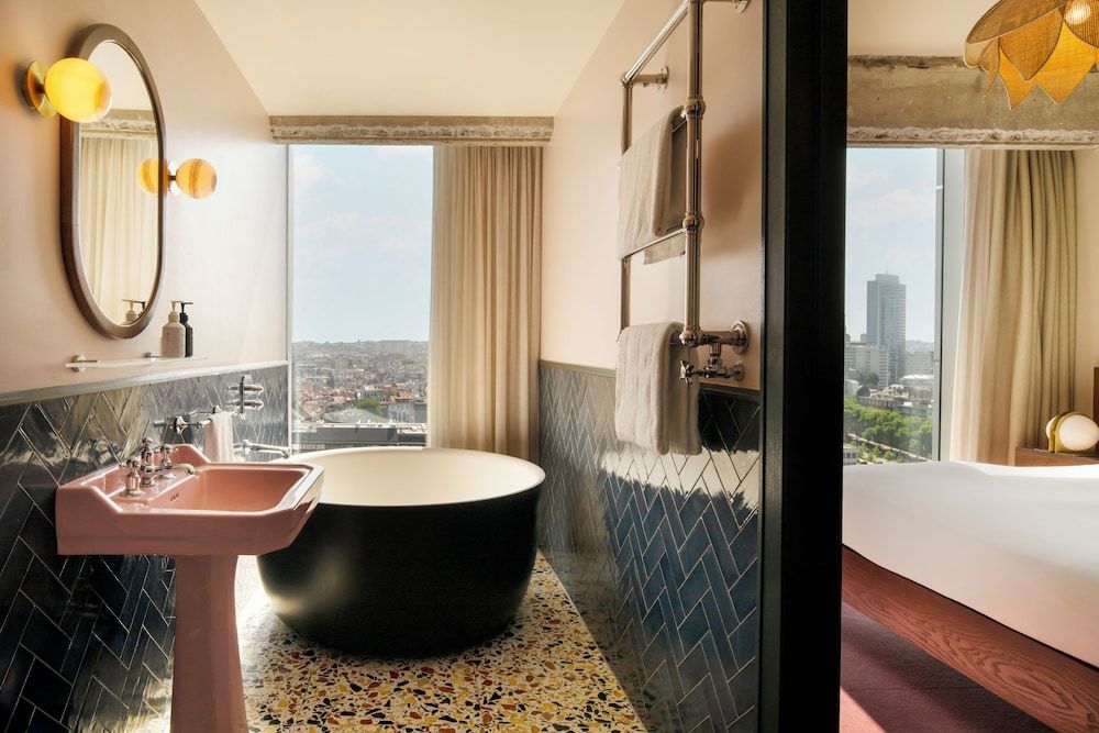 undefined The Hoxton Brussels 3