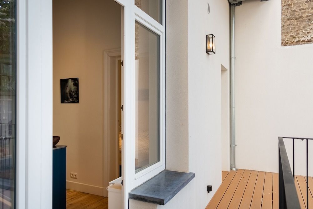 undefined Duplex In Art Nouveau House in St Gilles City Center 4