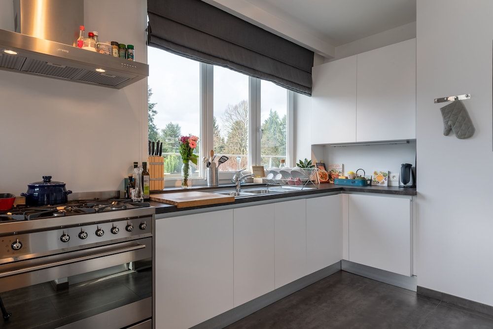 undefined Woods Terrace residence 8