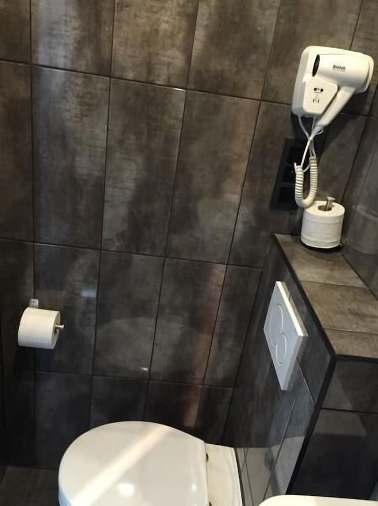 Nekotel Concept Art Hotel Deluxe Double or Twin Room (Concept) 14