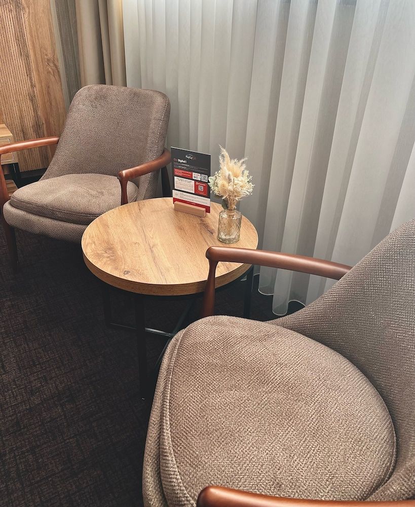 Hotel Le 830 Standard Twin Room 2