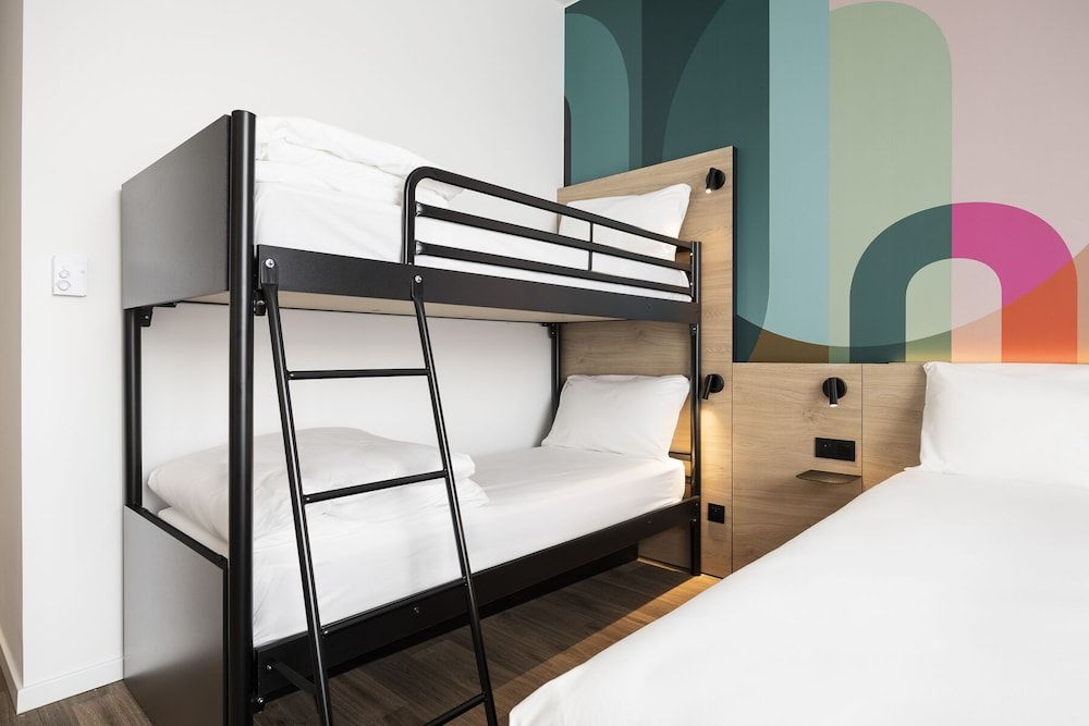 B&B HOTEL Namur Quadruple Room