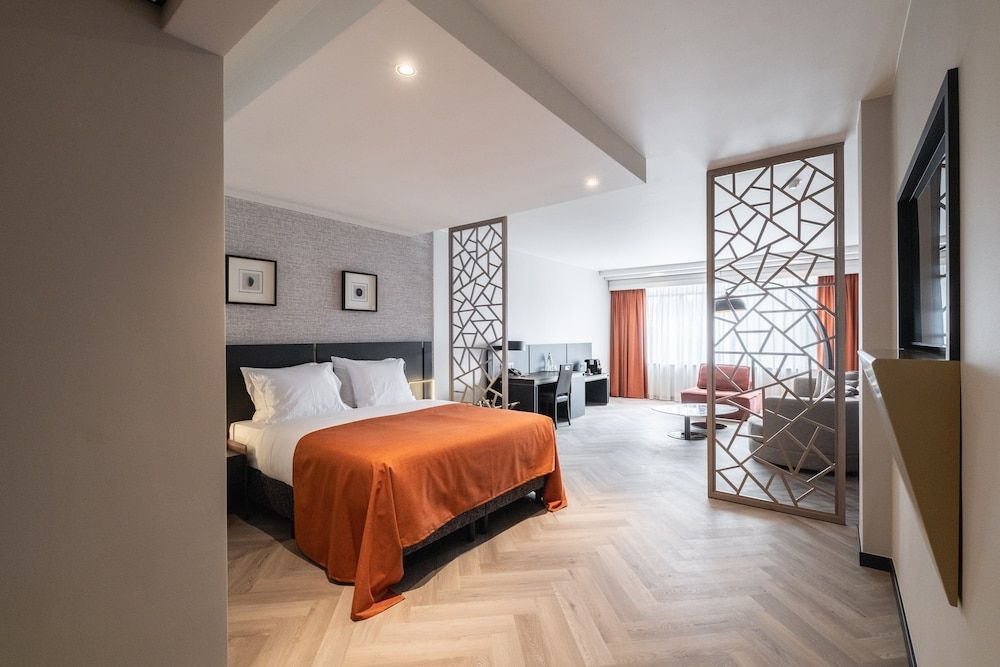 undefined Hyllit Hotel 5