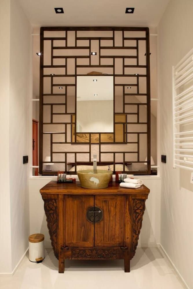 Wabi Sabi B&B - a Japanese Sleep Oasis in Belgium Villa 11