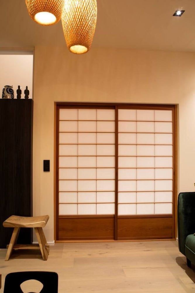 Wabi Sabi B&B - a Japanese Sleep Oasis in Belgium Villa 4