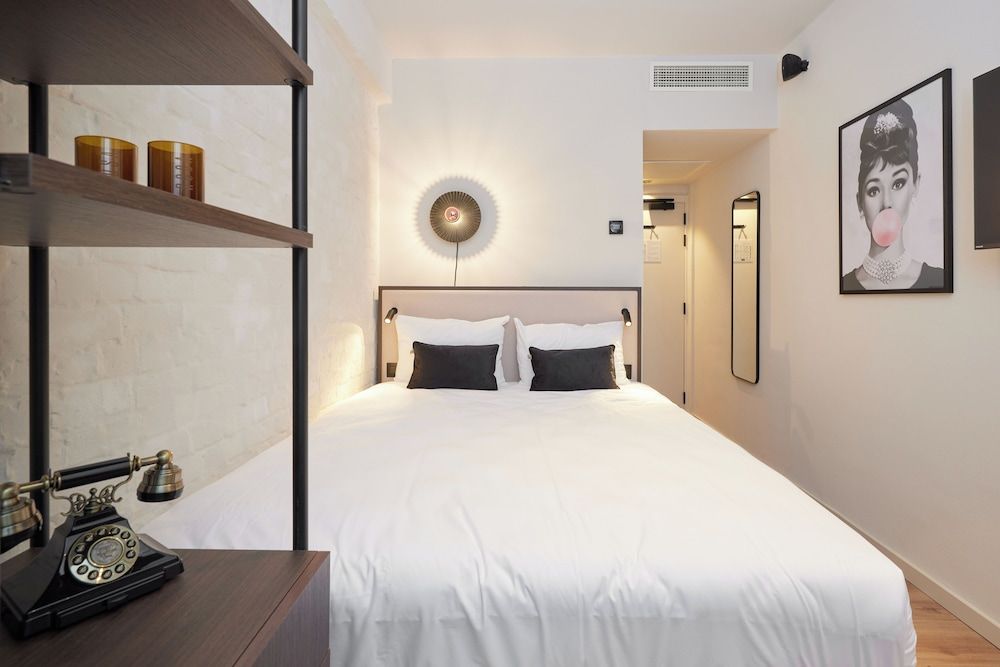 Rosa Hotel Single Room 3