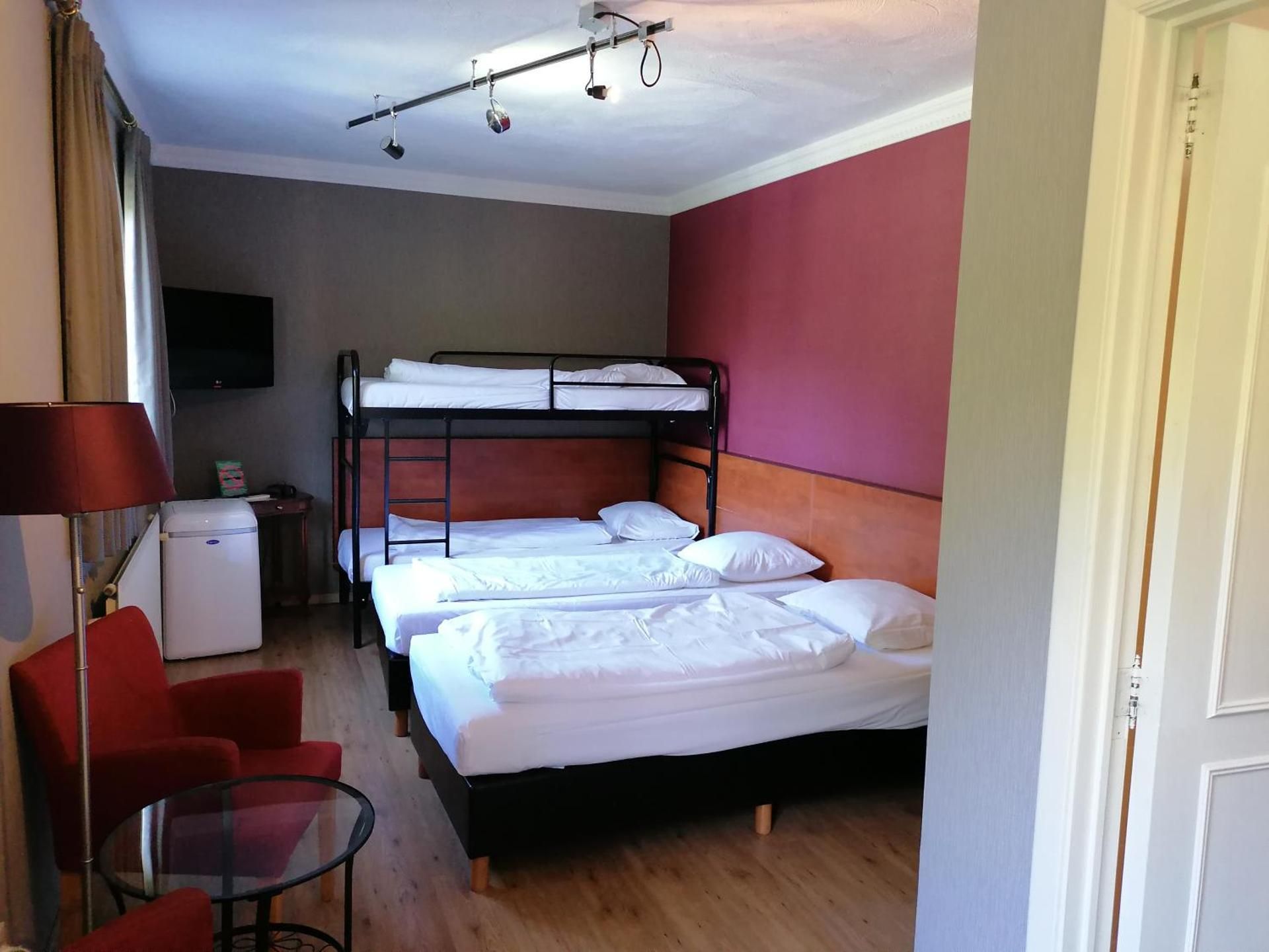 Triple Room with Shower