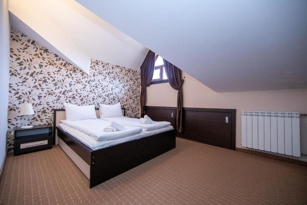 Hotel Iceberg Superior Studio Suite 2